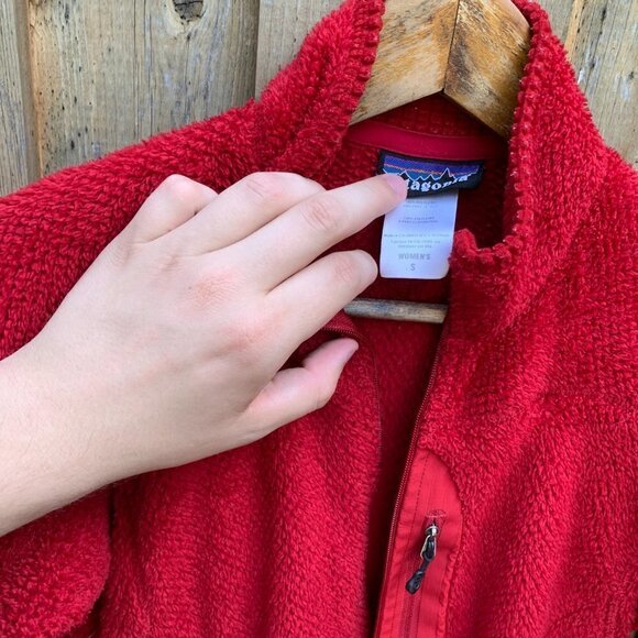 Patagonia Full Zip Fleece Button Up Sweater Jacket Small Red - Picture 3 of 5